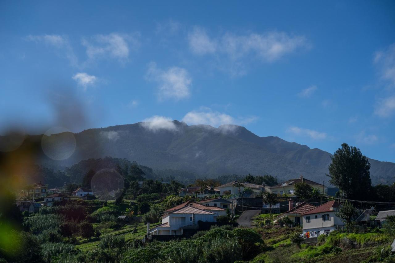 Casas De Campo Do Pomar B&B - Self Check-In Santana  Exterior photo