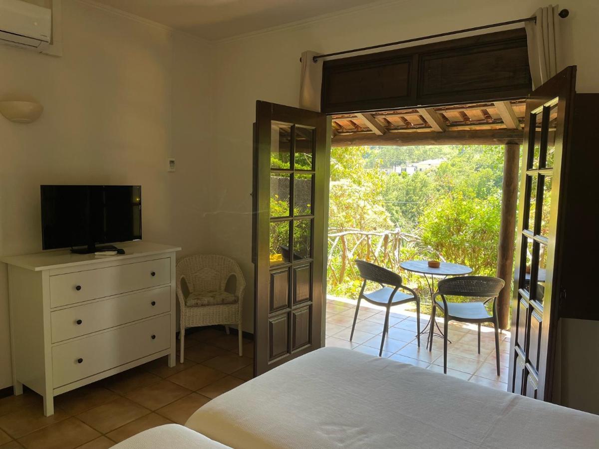 Casas De Campo Do Pomar B&B - Self Check-In Santana  Exterior photo