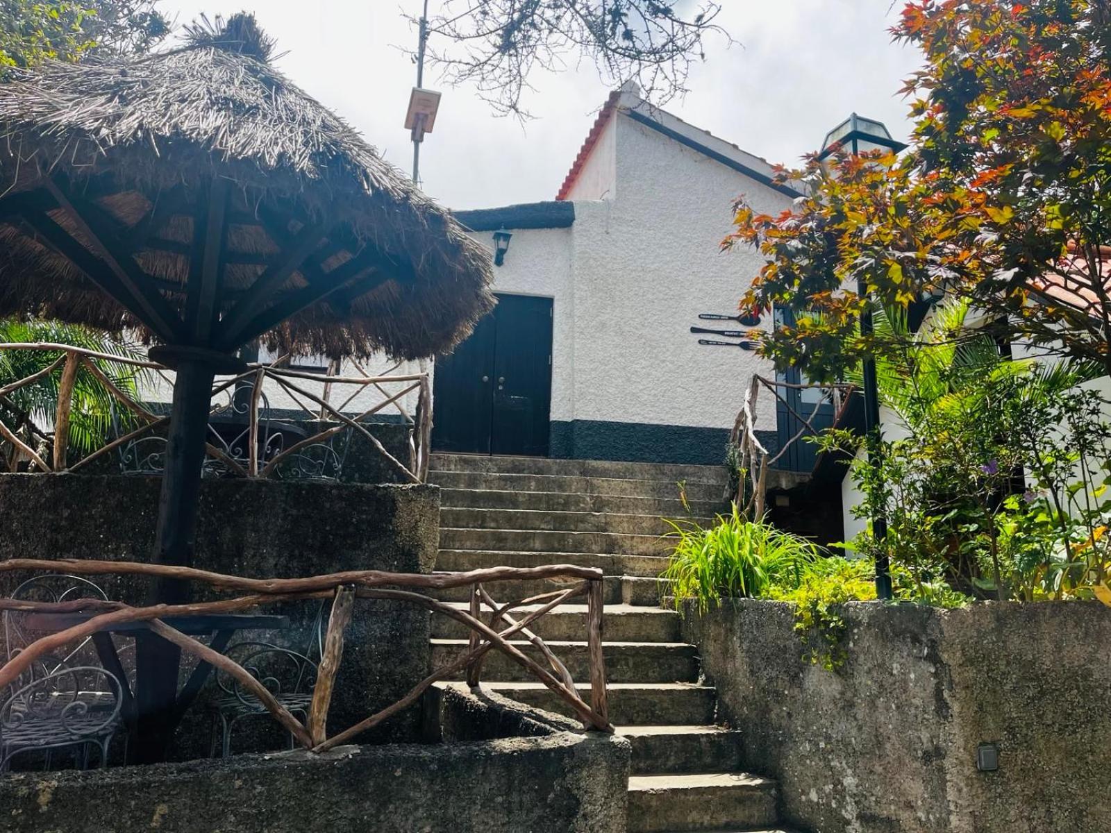 Casas De Campo Do Pomar B&B - Self Check-In Santana  Exterior photo